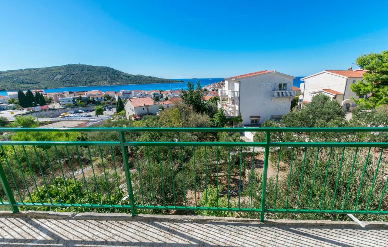 Apartments Anica Primošten Buitenkant foto